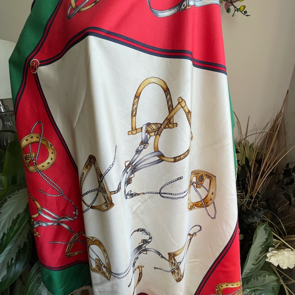 Vintage Gucci Equestrian Print Silk Scarf. - Picture 8 of 16